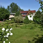 Gemuetliche Mit Garten In Robertsdorf Apartment Blowatz