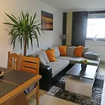 Apartment Gemuetliche Mit Garten In Robertsdorf