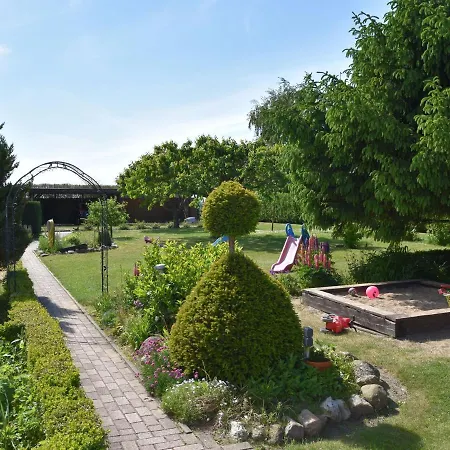 Gemuetliche Mit Garten In Robertsdorf Apartmán *