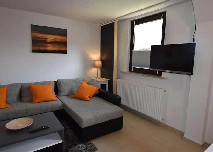 Gemuetliche Mit Garten In Robertsdorf Апартаменты