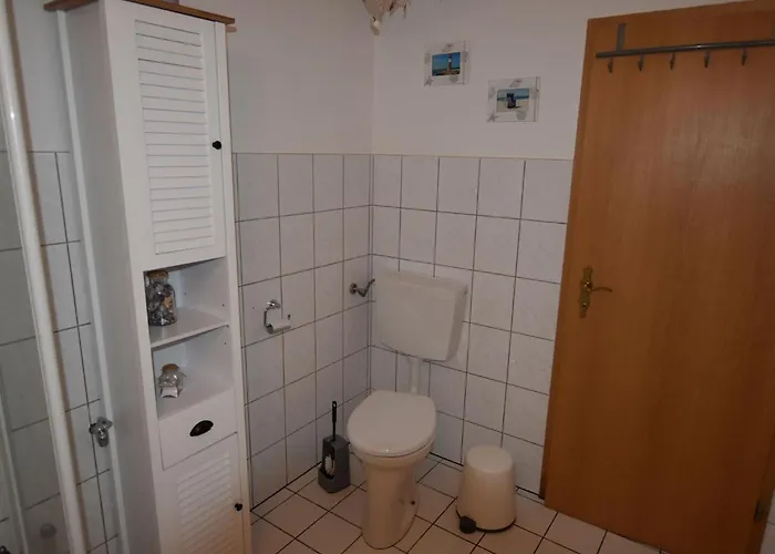 Gemuetliche Mit Garten In Robertsdorf Blowatz