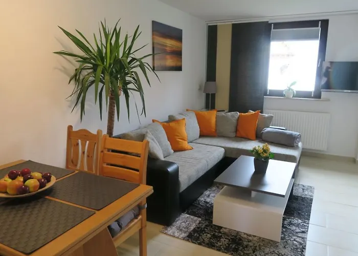 Апартаменты Gemuetliche Mit Garten In Robertsdorf